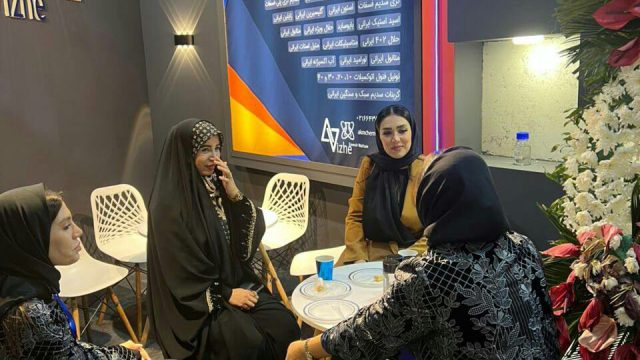 غرفه پلی اکتیو / نمایشگاه رنگ و رزین / تهران 1403